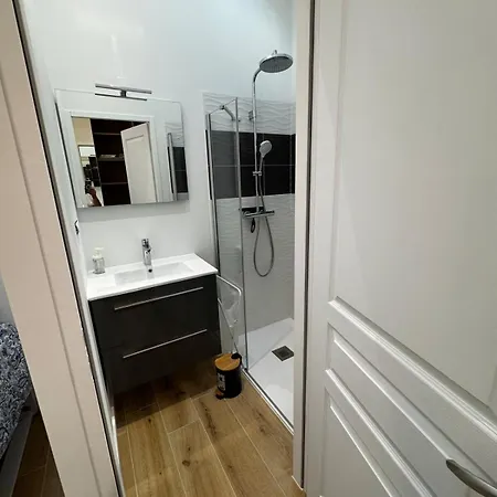 Maison Pilotis 12 Pers 50m Les Moutiers