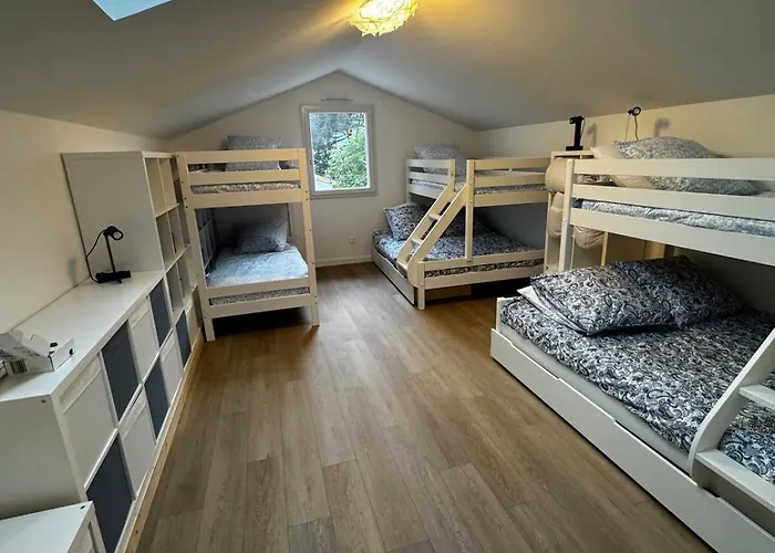 Maison Pilotis 12 Pers 50m Les Moutiers